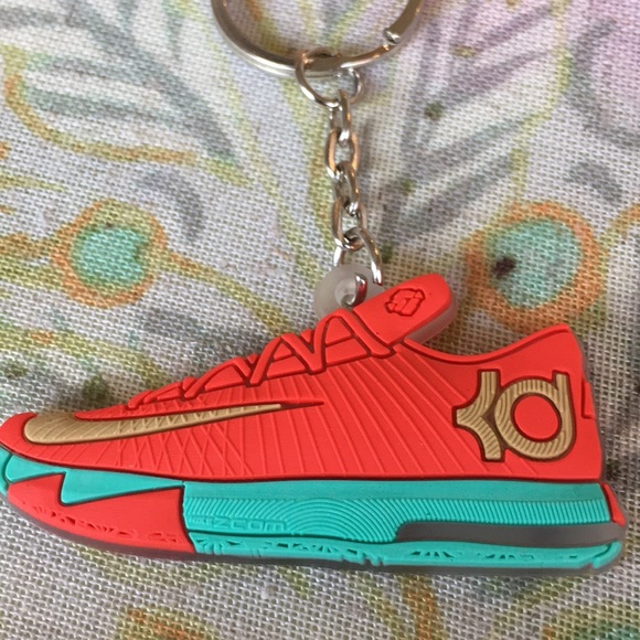 KD 6 Nike Sneaker Keychain NWT - Picture 2 of 3